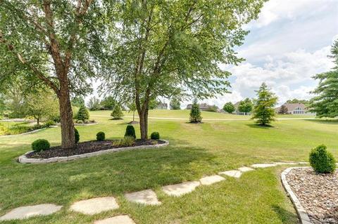 604 Loughmor Pass, Weldon Spring, MO 63304 photo 33
