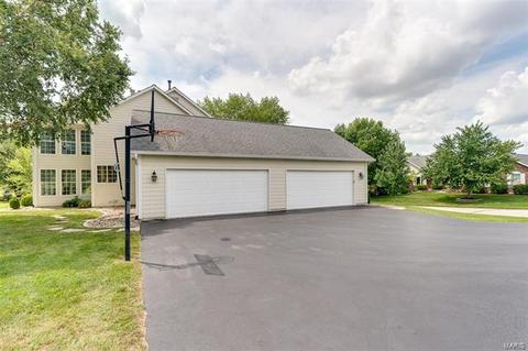 604 Loughmor Pass, Weldon Spring, MO 63304 photo 4