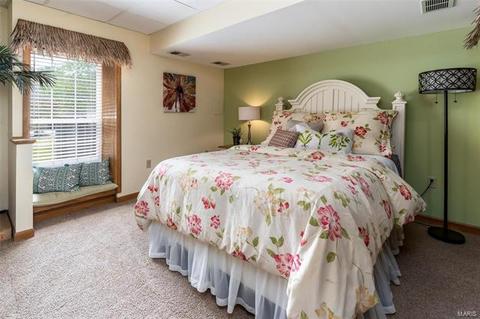 604 Loughmor Pass, Weldon Spring, MO 63304 photo 32