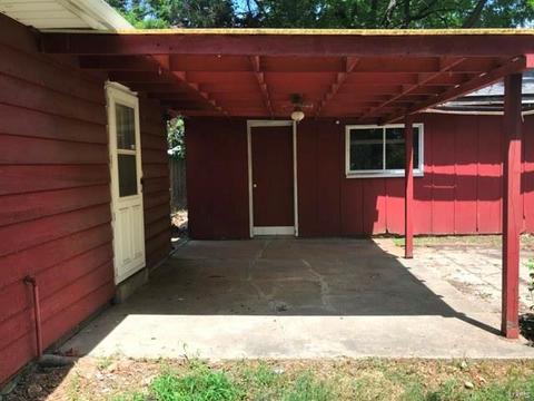 3540 Fee Fee Rd, Bridgeton, MO 63044 photo 9