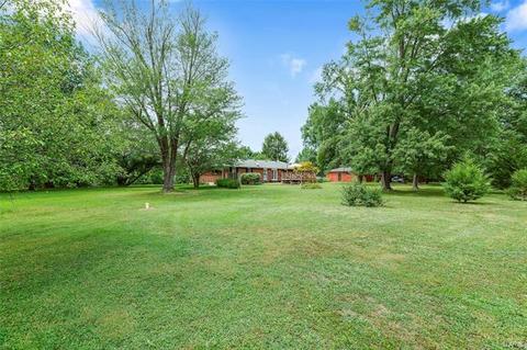 29 Bunker Dr, O'fallon, MO 63366 photo 5