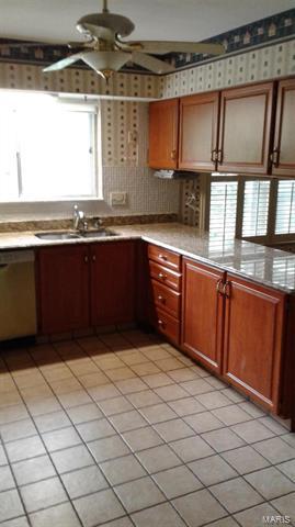 563 Meadow Brg, Ballwin, MO 63011 photo 11