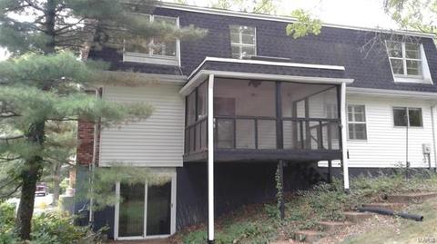 563 Meadow Brg, Ballwin, MO 63011 photo 4