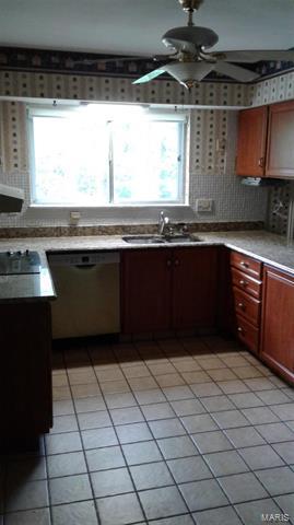 563 Meadow Brg, Ballwin, MO 63011 photo 13