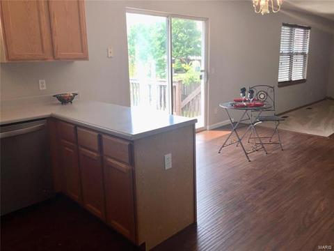 2653 Brook Meadow Ln, O'fallon, MO 63368 photo 5