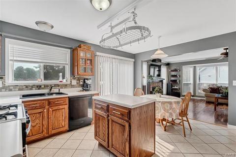 18 Royallbend, O'fallon, MO 63368 photo 10