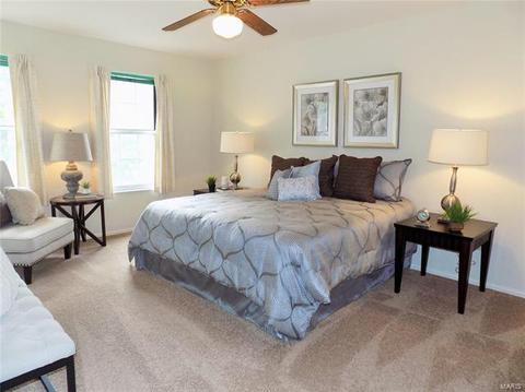 564 Enchanted Pkwy, Manchester, MO 63021 photo 5