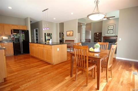 1213 Valley Pass Dr, O'fallon, MO 63366 photo 24
