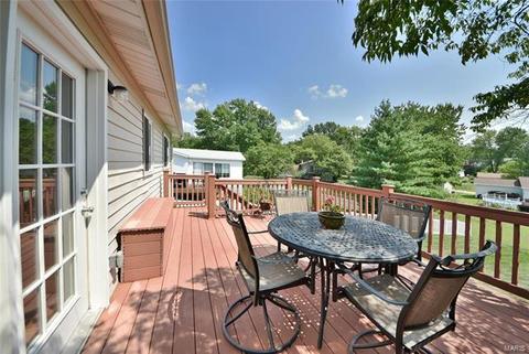 348 Parma Dr, Ballwin, MO 63021 photo 29