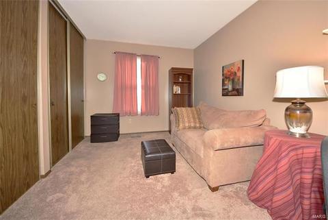 348 Parma Dr, Ballwin, MO 63021 photo 21