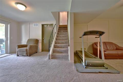 348 Parma Dr, Ballwin, MO 63021 photo 19