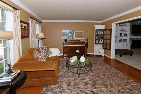 1830 Stone Canyon Cir, Manchester, MO 63021 photo 6