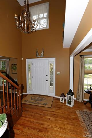 1830 Stone Canyon Cir, Manchester, MO 63021 photo 3