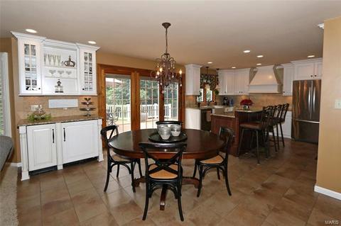 1830 Stone Canyon Cir, Manchester, MO 63021 photo 13