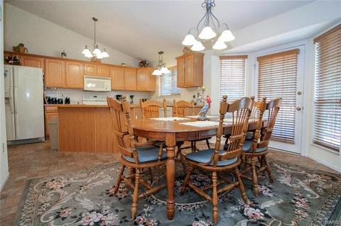 741 Blairbeth, Weldon Spring, MO 63304 photo 5