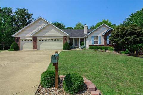 741 Blairbeth, Weldon Spring, MO 63304 photo 1