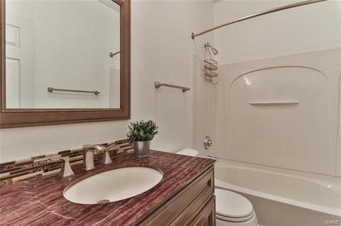 16037 Kerryton Place Dr, Ballwin, MO 63021 photo 31