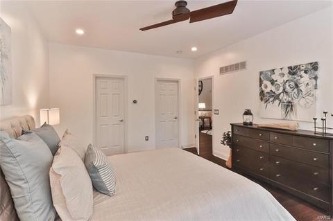 16037 Kerryton Place Dr, Ballwin, MO 63021 photo 19