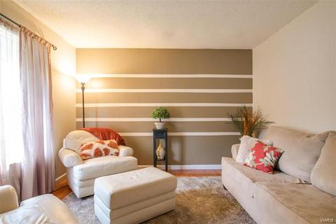 59 White Doe Ct, Eureka, MO 63025 photo 4