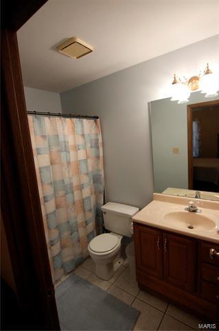1058 Columbard Dr, Ballwin, MO 63021 photo 22