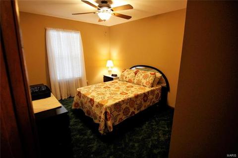1058 Columbard Dr, Ballwin, MO 63021 photo 27