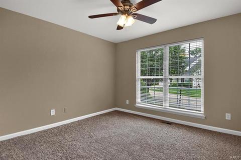 877 Gandolf Way, Eureka, MO 63025 photo 4