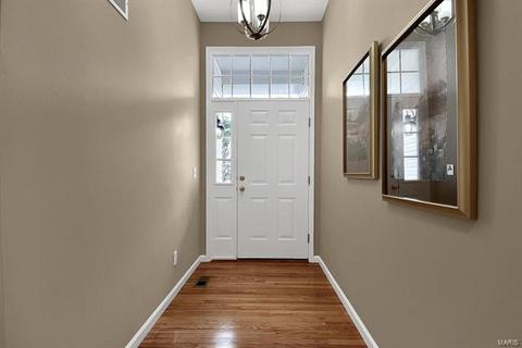 877 Gandolf Way, Eureka, MO 63025 photo 3