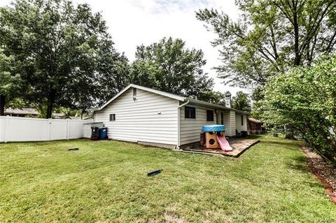 1211 Derbyshire Dr, Manchester, MO 63021 photo 27