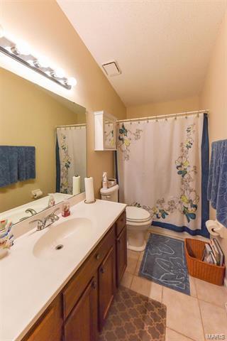 511 Chapparal Dr, O'fallon, MO 63368 photo 14