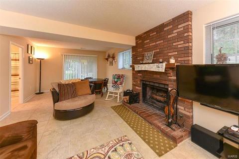511 Chapparal Dr, O'fallon, MO 63368 photo 18