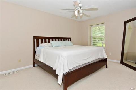 579 Golfwood Dr, Ballwin, MO 63021 photo 6