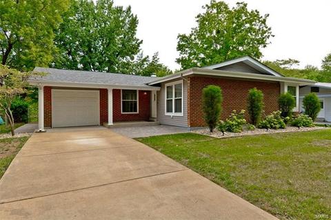 579 Golfwood Dr, Ballwin, MO 63021 photo 36