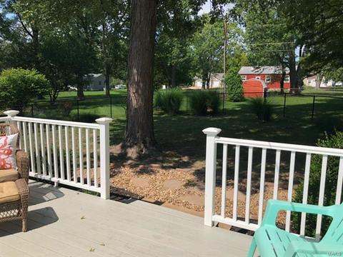 215 Robin Hill Ln, Ballwin, MO 63021 photo 21