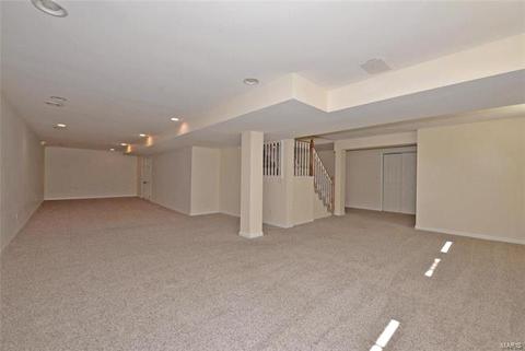 2809 Barrett Oaks Ln, Ballwin, MO 63021 photo 18