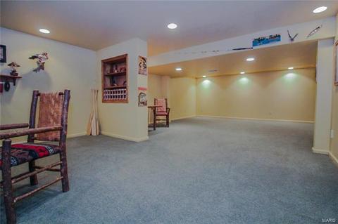 450 Mark Wesley, Ballwin, MO 63021 photo 24
