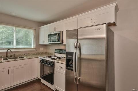 883 Parma Dr, Ballwin, MO 63021 photo 24