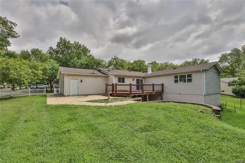 883 Parma Dr, Ballwin, MO 63021 photo 9