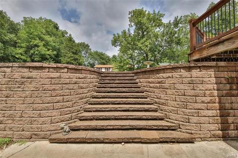 883 Parma Dr, Ballwin, MO 63021 photo 12