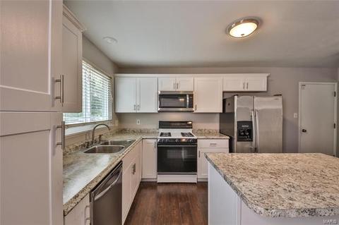 883 Parma Dr, Ballwin, MO 63021 photo 25