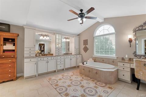 1320 Renaissance Pl, Weldon Spring, MO 63304 photo 23