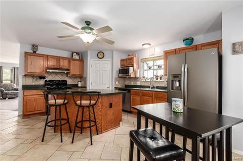 668 Canary Estates Dr, Manchester, MO 63021 photo 14