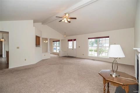 1104 Sunset Green Dr, O'fallon, MO 63366 photo 10