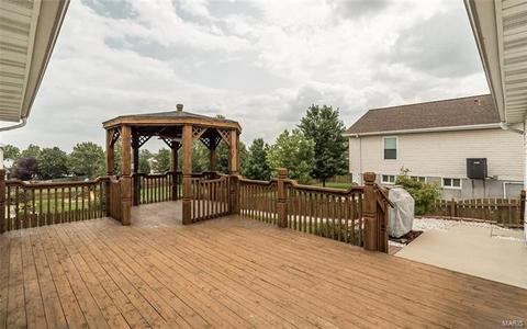 1104 Sunset Green Dr, O'fallon, MO 63366 photo 27
