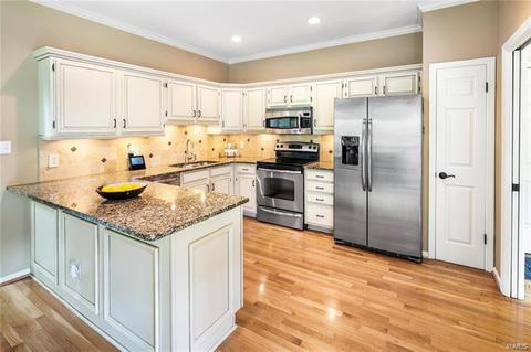724 Juniper Glen Ct, Ballwin, MO 63021 photo 8