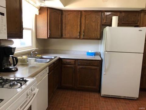 6 Cloverleaf, Manchester, MO 63011 photo 15