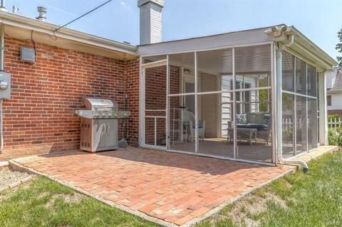 413 Mayfair Dr, Ballwin, MO 63011 photo 17