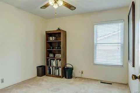 413 Mayfair Dr, Ballwin, MO 63011 photo 12