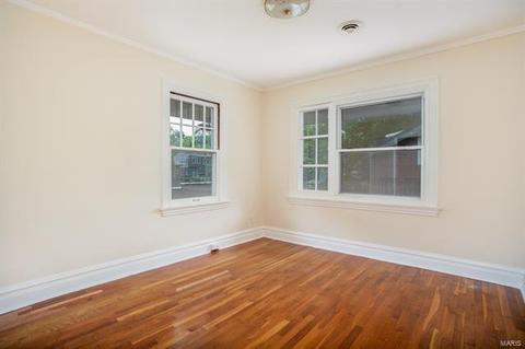 734 Trinity Ave, Saint Louis, MO 63130 photo 18