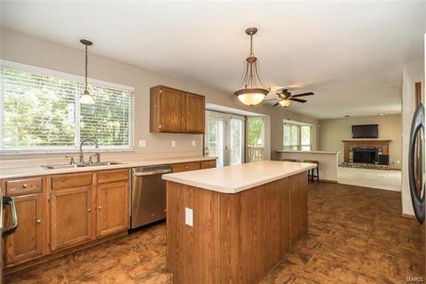 4630 Hickory Ridge View Ct, Eureka, MO 63025 photo 11