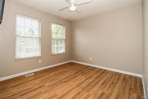 4630 Hickory Ridge View Ct, Eureka, MO 63025 photo 12